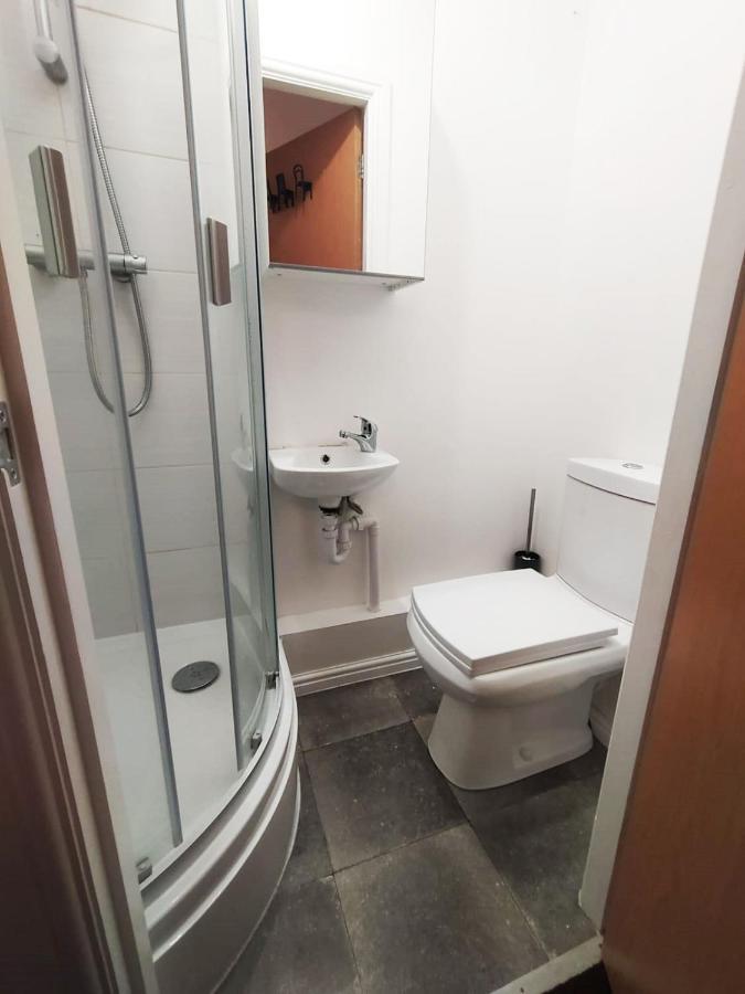 Bankwell Guest House Manchester Ngoại thất bức ảnh